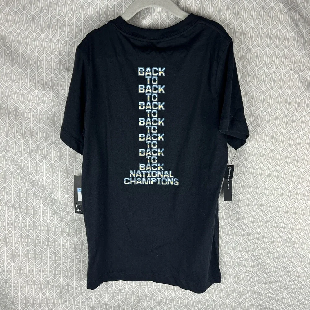 Kids NikeT-shirt Size Medium Sportswear Champs‎ 2019 National Championship